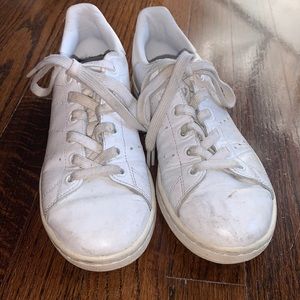 Good condition Adidis all white size 4/women’s 6.5